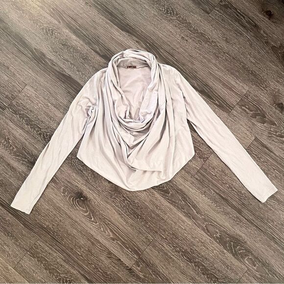 CDR drape long sleeve - Picture 1 of 8